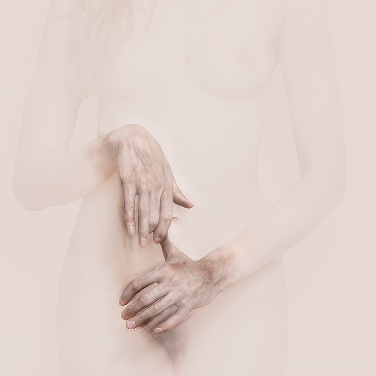 simulacra-arts gaze hands